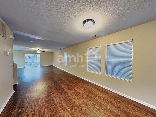 Building Photo - 2089 Quartz St