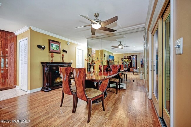 Building Photo - 236 Medford Ct