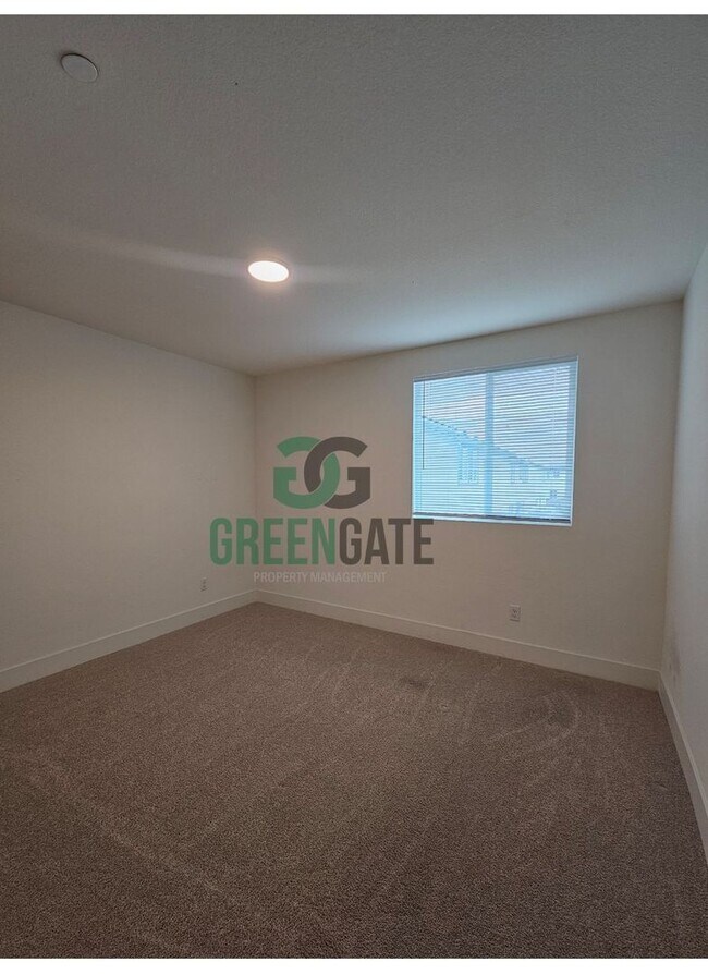 Building Photo - 3 Bedroom 2.5 Bath New Build in Lathrop! AVAILABLE NOW!!