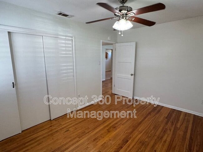 Building Photo - 5228 E Brittain St