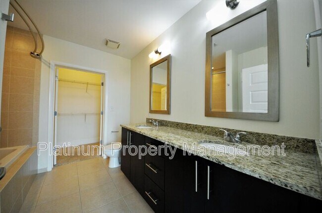 Building Photo - 1080 Peachtree St NE