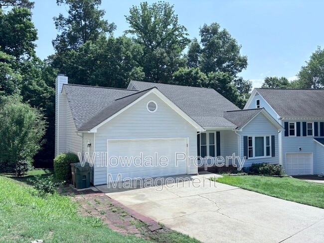 Building Photo - 305 Silvercliff Trail