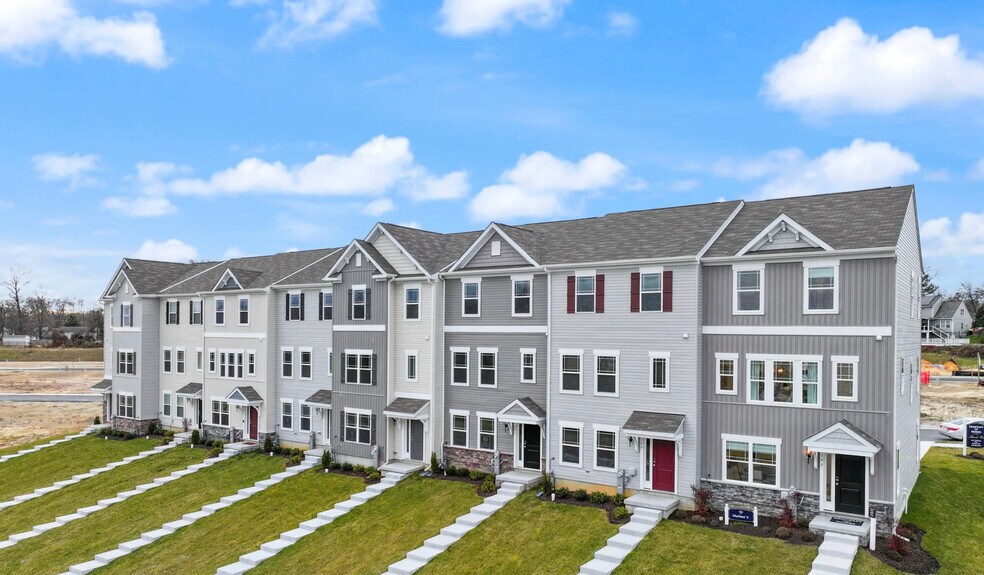 Northside Village 5 Northside Village Ln Carlisle PA 17013