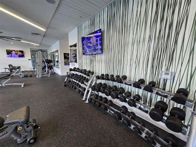 Building Photo - 4636 NW 84th Ave