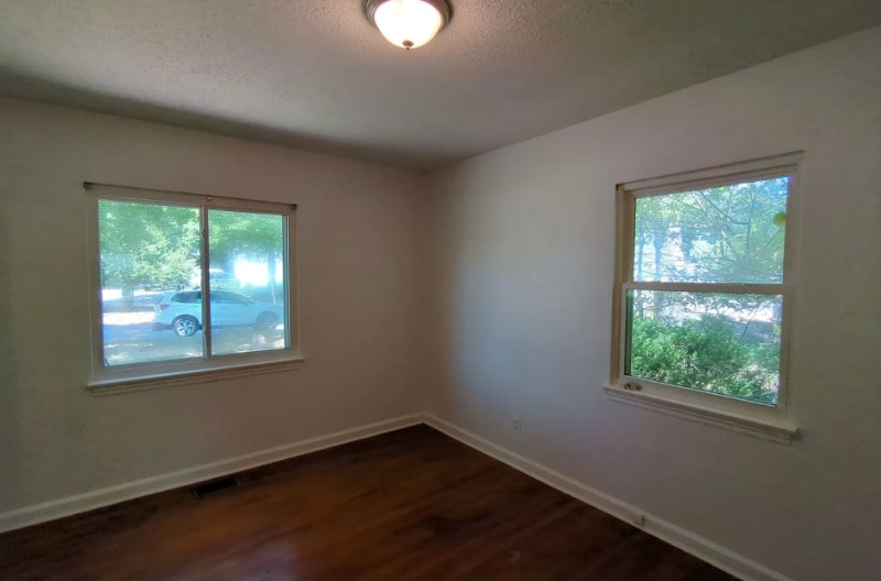 Building Photo - 100 Rees Ave