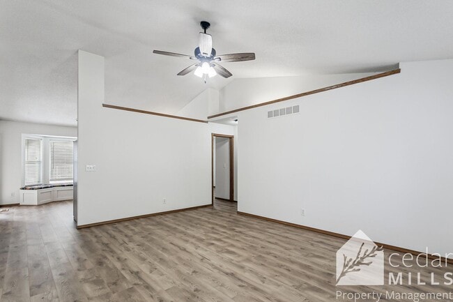 Building Photo - 2315 N Brandon Cir
