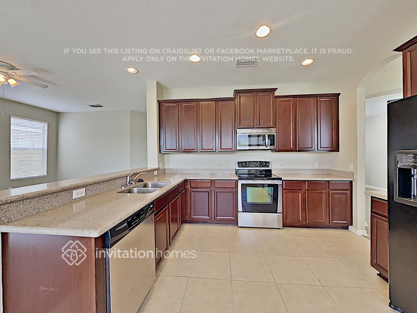 Building Photo - 12816 Hampton Hill Dr