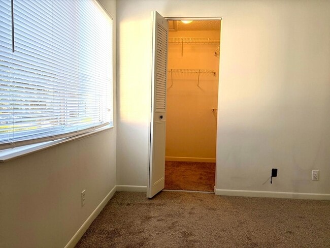 Building Photo - 4835 Sable Pine Cir