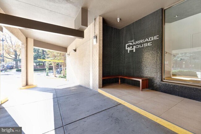 Building Photo - 2201 L St NW