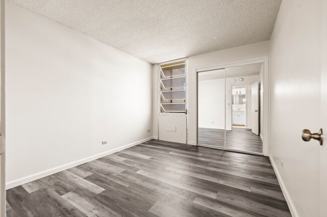 Building Photo - 3161 Ala Ilima St