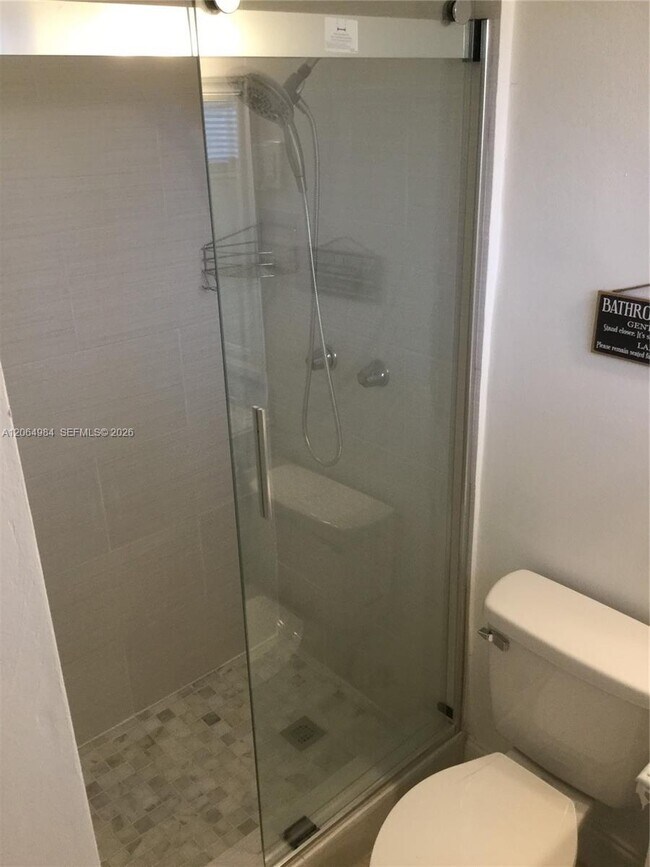 Building Photo - 18280 S Glades Dr
