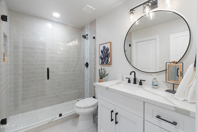 Building Photo - 8556 N 84th St