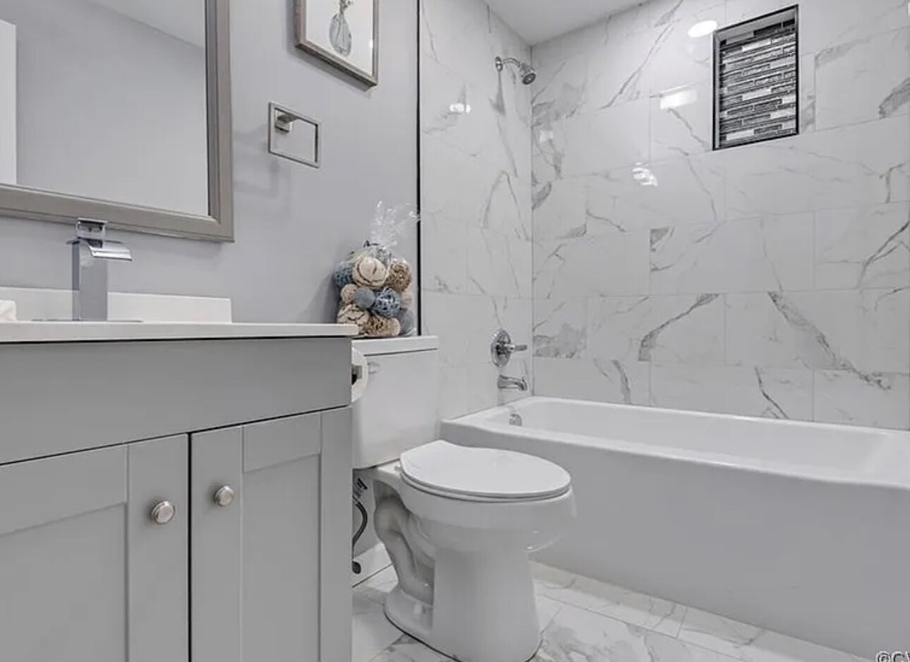 Building Photo - 904 Willcox St