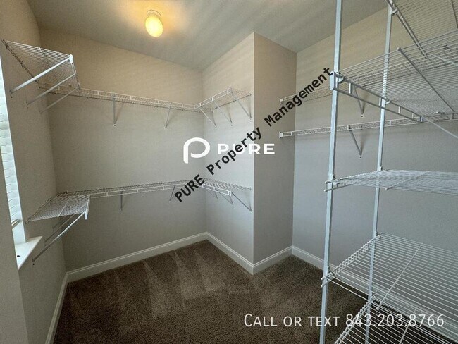 Building Photo - Beautiful 4 bed in Carnes Crossroads
