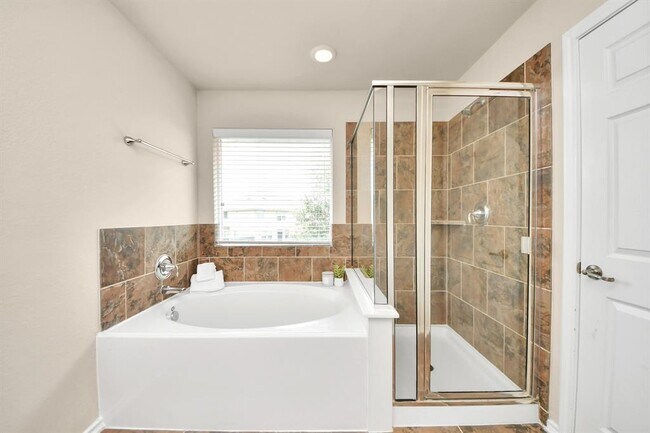 Building Photo - 6427 Densberry Ln