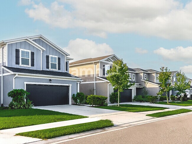 Building Photo - 4343 Reisswood Loop