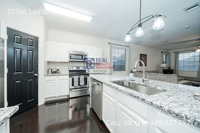 Building Photo - 10706 Lansdowne Ln