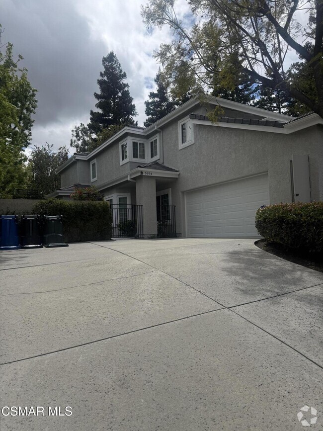 Building Photo - 5694 Tanner Ridge Ave