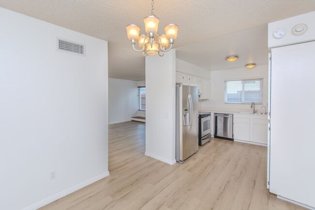 Building Photo - Spacious 3 Bed/ 2 Bath Home Nestled In Tranquil Setting in Spring Valley