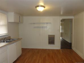Building Photo - 2025 W Birch Ave