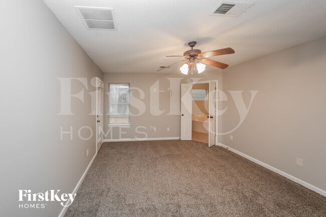 Building Photo - 7226 Grapetree Trail