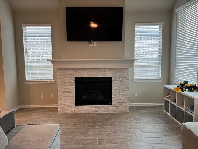 Building Photo - 23327 Yellow Larkspur Ln
