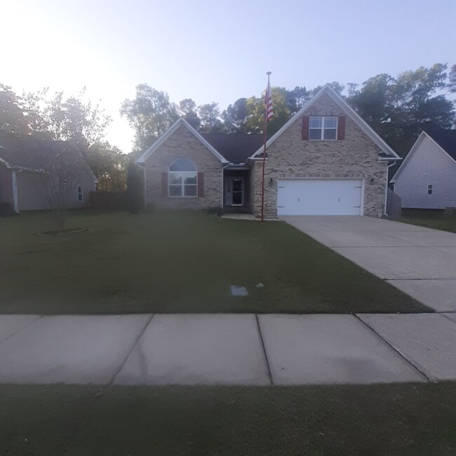 Building Photo - 5833 Kindley Dr