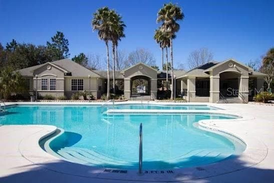 Building Photo - 3705 SW 27th St