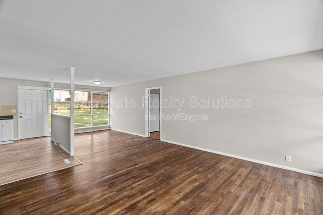 Building Photo - 10344 Viscount Dr