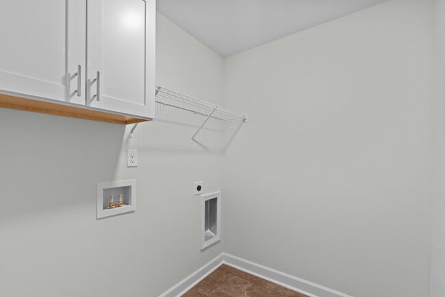 Building Photo - 8121 Bannock Cir