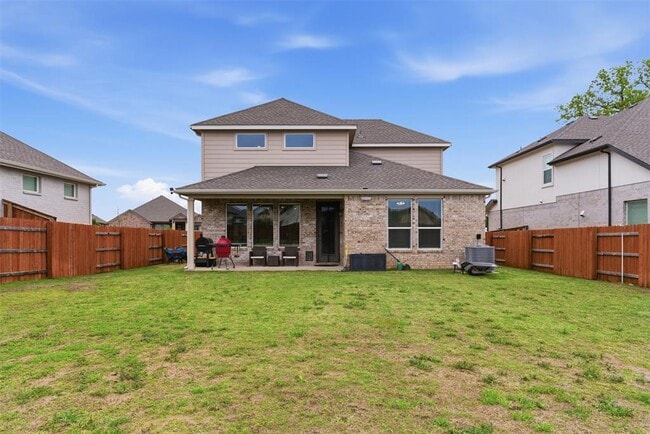 Building Photo - 105 Nuntree Cv