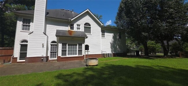 Building Photo - 5770 Orouke Rd
