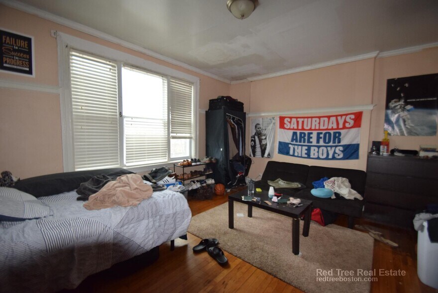 Building Photo - 22 Wadsworth St