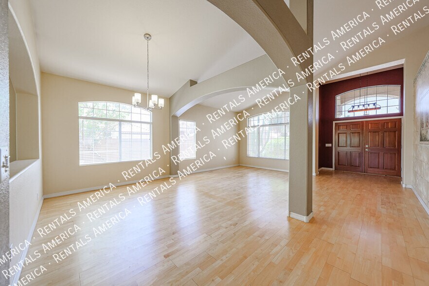 Building Photo - 15237 S 47th Way