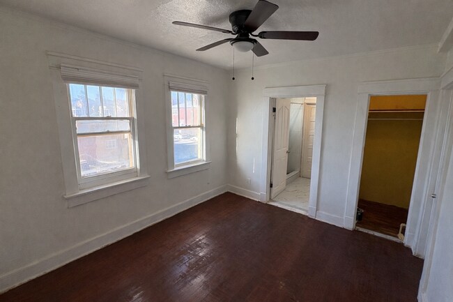 Building Photo - 822 Prospect St