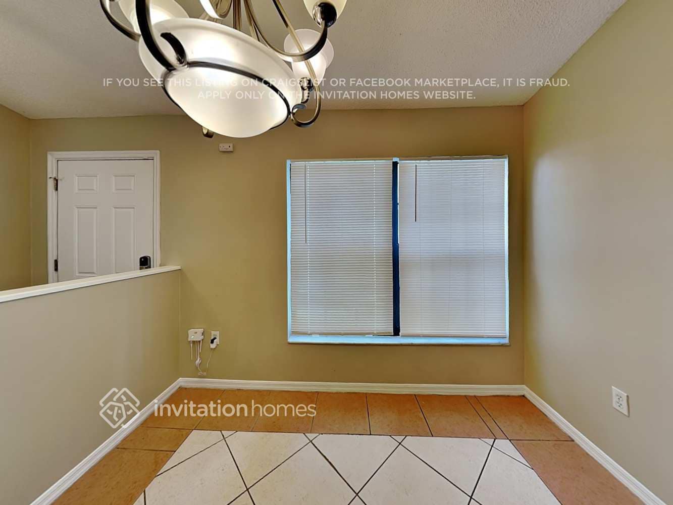 Building Photo - 7792 Indian Ridge Trail N