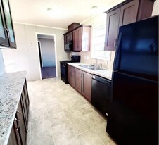 Building Photo - 9884 Northwinds Dr