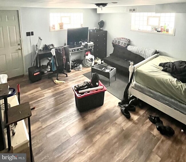 Building Photo - 4308 McMenamy St