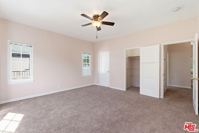 Building Photo - 1873 Midvale Ave