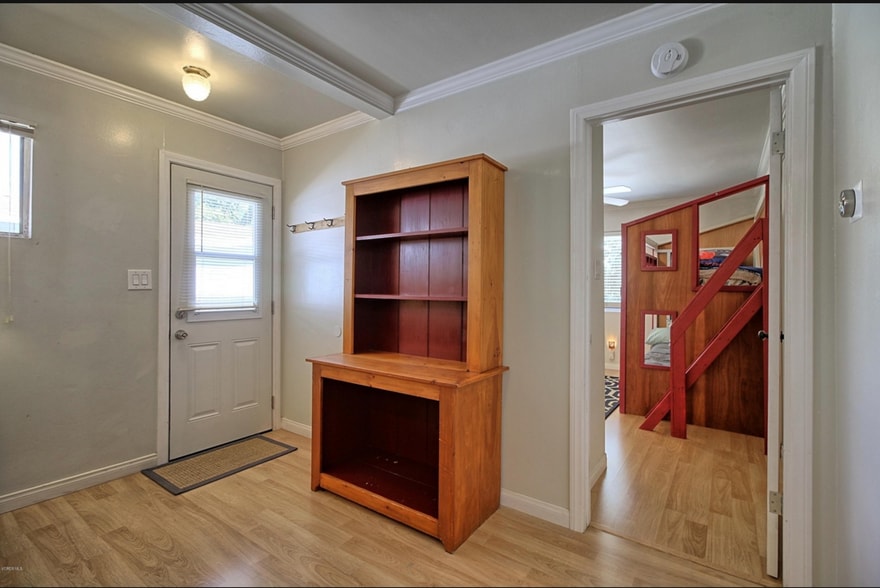 Building Photo - 157 Newbury Ln