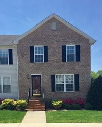 Building Photo - 1040 Middle View Dr