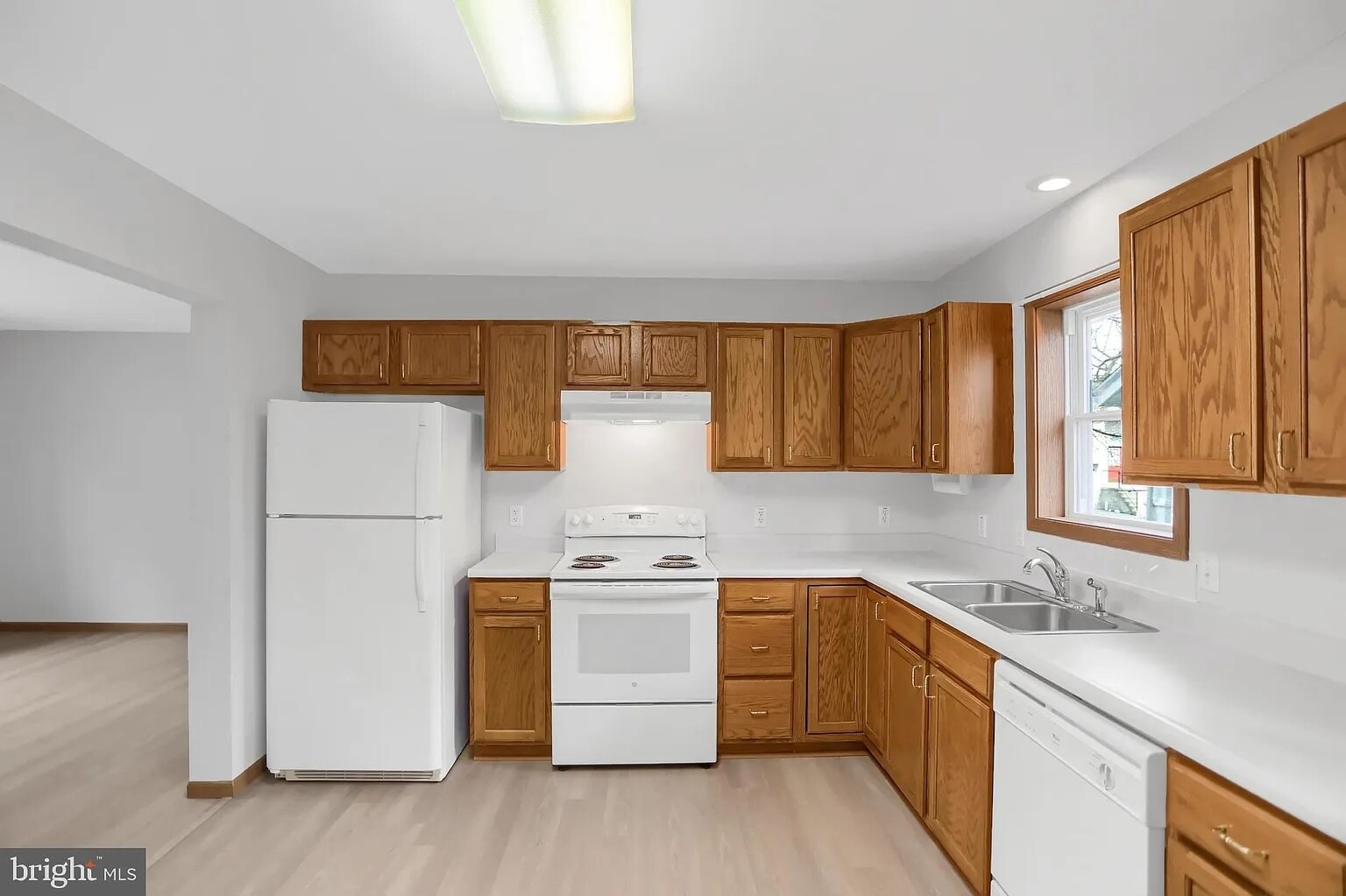 Building Photo - 288 Ghaner Dr