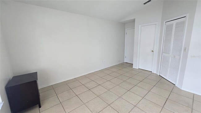 Building Photo - 4854 Kingston Cir