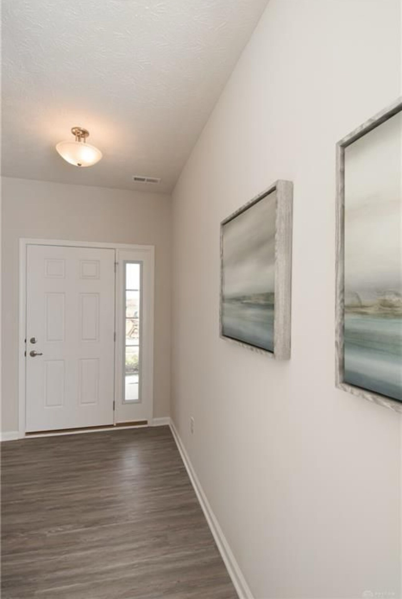Building Photo - 2125 Schmidt Dr