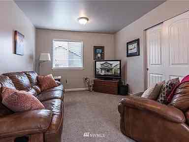 Building Photo - 1642 NW 5th Ave