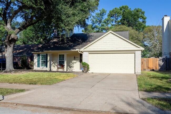 Building Photo - 9418 Wandsworth Dr