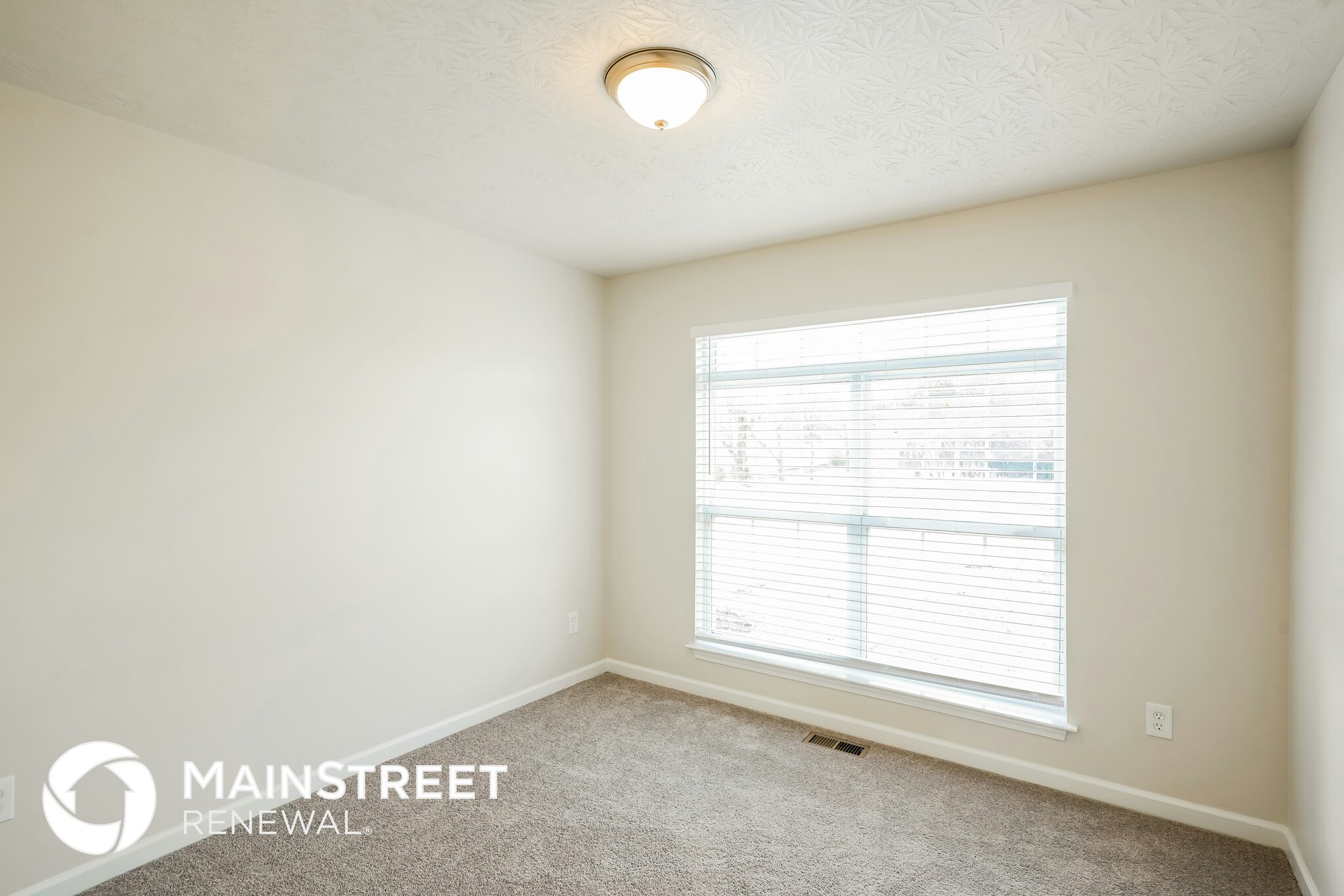 Building Photo - 145 Summerlin Dr