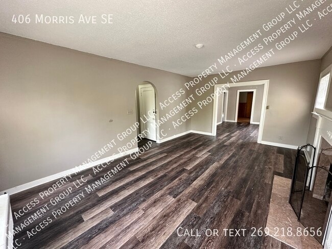 Building Photo - 406 Morris Ave SE