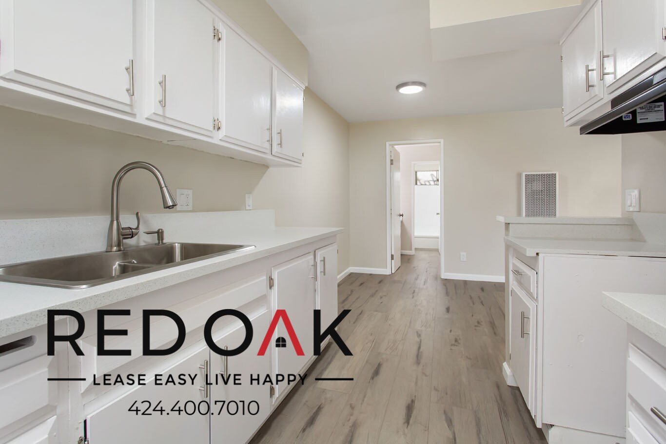 Building Photo - 615 Erie St