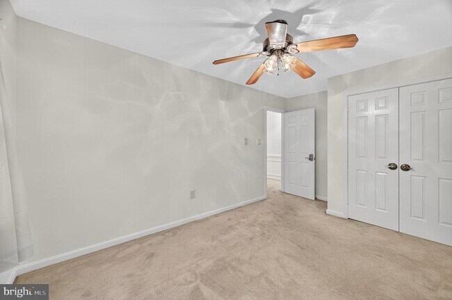 Building Photo - 14917 Brownstone Dr